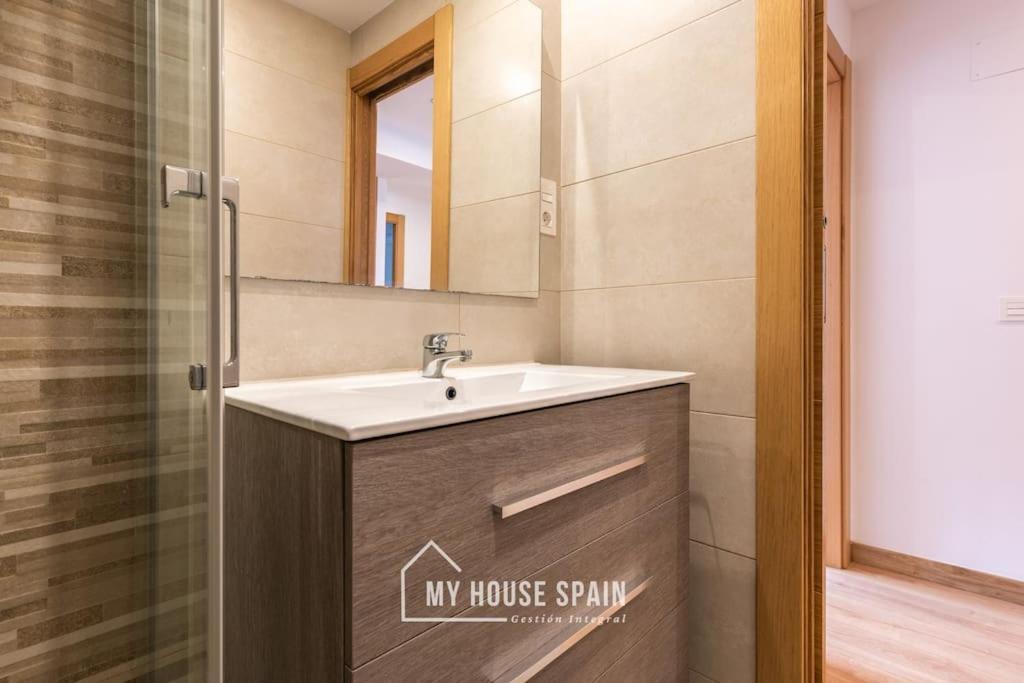 Myhousespain - Luminoso Y Amplio Piso En El Centro Gijón Extérieur photo