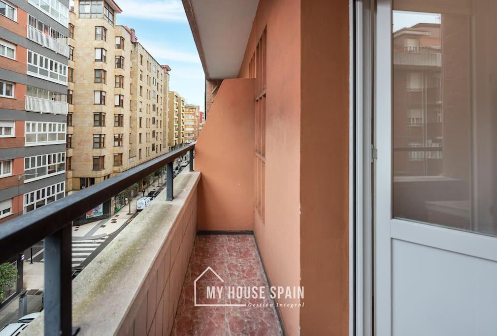 Myhousespain - Luminoso Y Amplio Piso En El Centro Gijón Extérieur photo