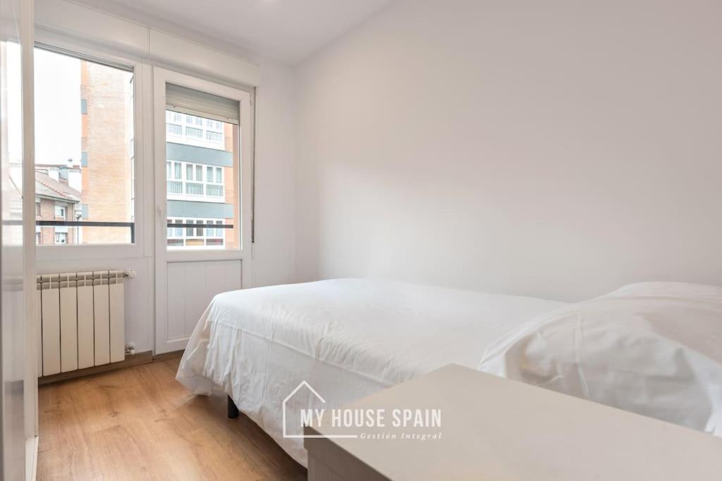 Myhousespain - Luminoso Y Amplio Piso En El Centro Gijón Extérieur photo